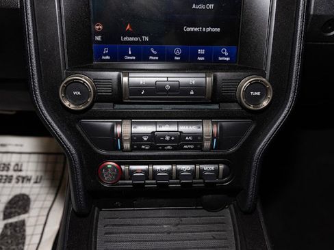 Used 2021 Ford Mustang Shelby GT500 w/ Carbon Fiber Track Pack image 37