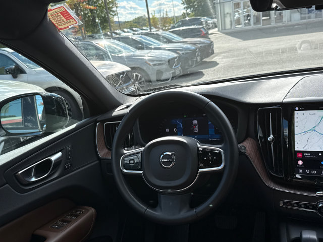Certified 2024 Volvo XC60 B5 Plus w/ Climate Package AWD/4WD image 22