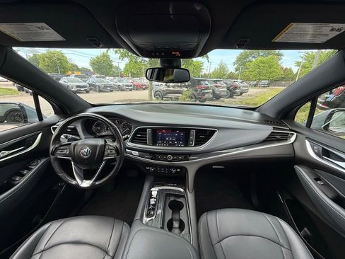 Used 2023 Buick Enclave Essence w/ Experience Buick Package FWD image 30