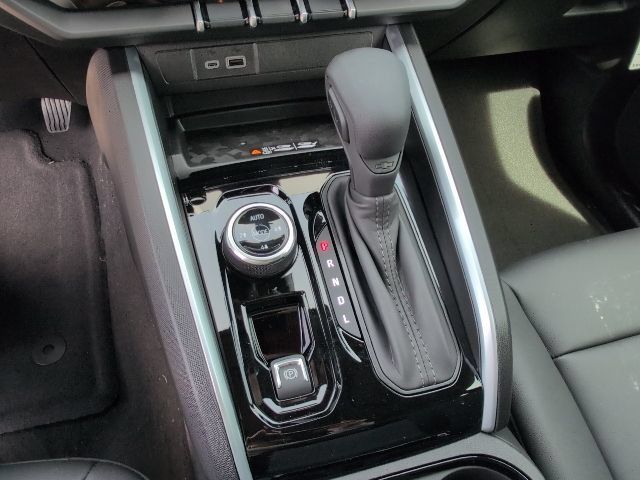 New 2026 Chevrolet Colorado Trail Boss AWD/4WD image 24