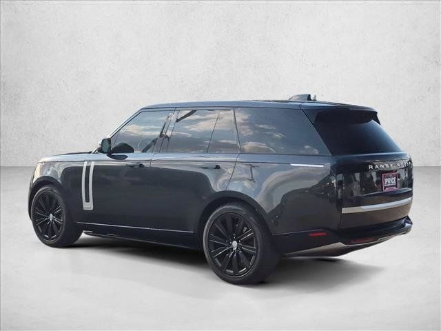 Used 2023 Land Rover Range Rover Autobiography AWD/4WD image 7