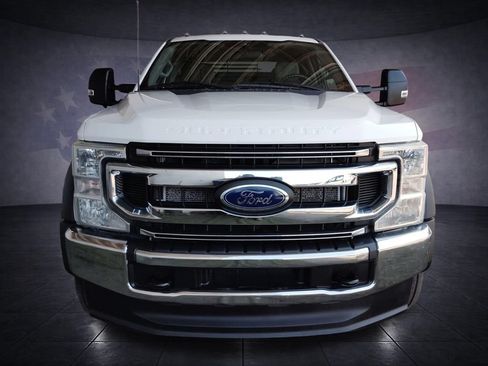 Used 2022 Ford F550 4x4 Crew Cab Super Duty image 8
