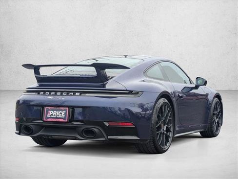 Used 2025 Porsche 911 Carrera image 5