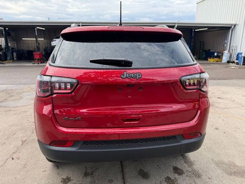 New 2026 Jeep Compass Latitude image 5