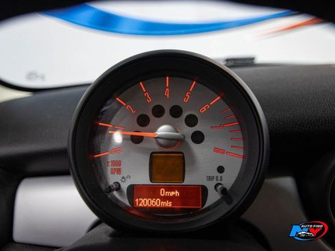 Used 2013 MINI Cooper Hardtop image 10