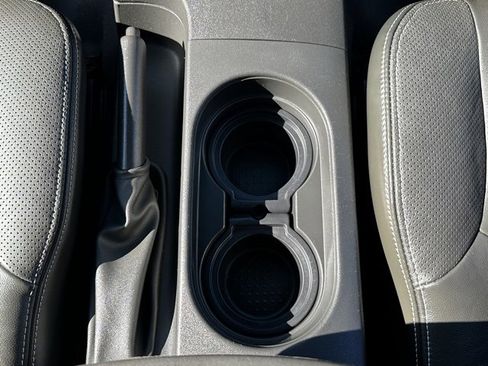 Certified 2020 Nissan Frontier PRO-4X w/ Pro-4x Utility Package image 30