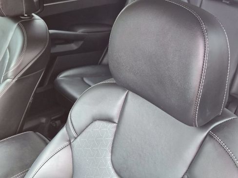 Certified 2023 Kia Sorento S FWD image 20