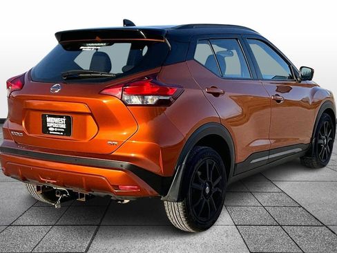 Used 2021 Nissan Kicks SR image 11