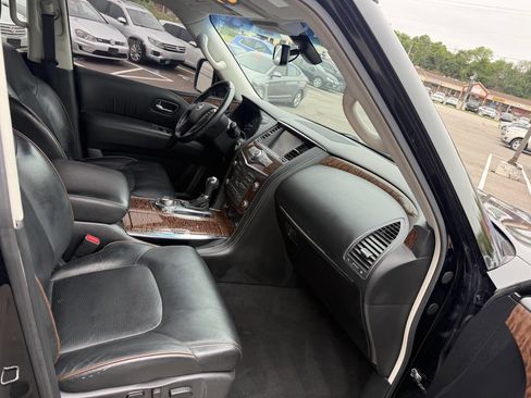 Used 2017 Nissan Armada Platinum w/ Interior Lighting Package AWD/4WD image 14