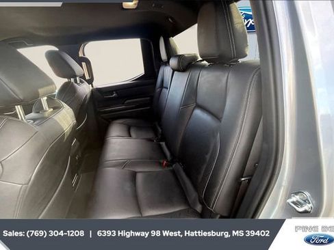 Used 2025 Toyota Tacoma TRD Sport image 20