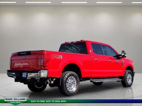 Certified 2022 Ford F250 XLT w/ XLT Premium Package AWD/4WD image 4