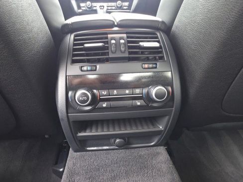 Used 2013 BMW M5 RWD image 28