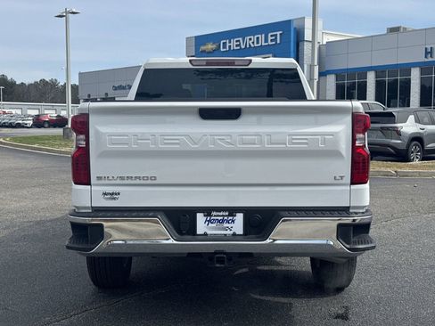Used 2026 Chevrolet Silverado 1500 LT image 9