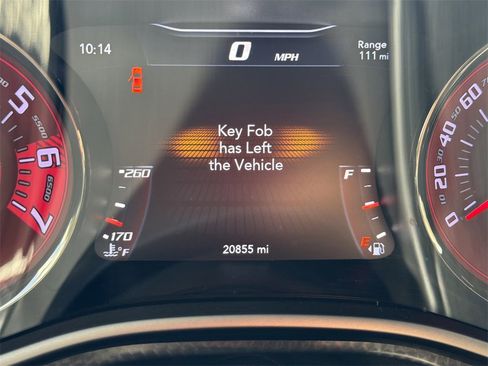 Used 2015 Dodge Challenger SRT Hellcat image 32