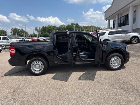 Used 2023 Ford Maverick XL FWD image 8