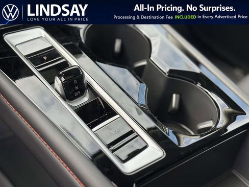 New 2026 Volkswagen Atlas Peak Edition AWD/4WD image 16