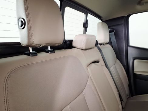 Used 2019 Ford Ranger Lariat w/ Technology Package RWD image 12