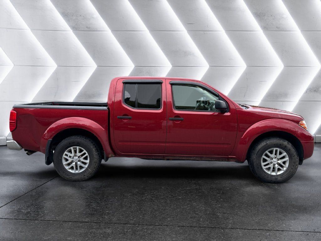 Used 2018 Nissan Frontier SV AWD/4WD image 7