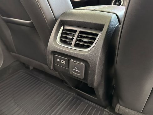 Used 2019 Chevrolet Blazer Premier w/ Sun and Wheels Package image 47