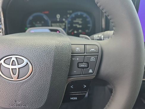 New 2026 Toyota Camry XSE FWD image 18