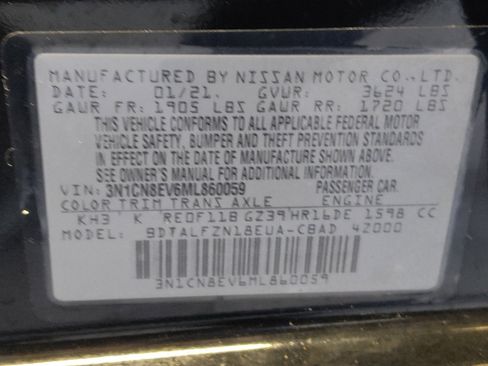 Used 2021 Nissan Versa SV image 33