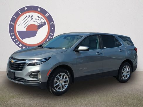Used 2024 Chevrolet Equinox LT AWD/4WD image 1