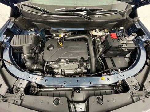 New 2026 Chevrolet Equinox LT w/ Safety and Technology Package AWD/4WD image 15