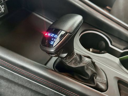 Used 2025 Dodge Durango GT AWD/4WD image 25