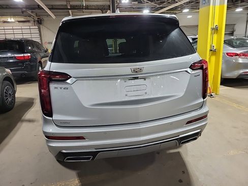 Used 2020 Cadillac XT6 Premium Luxury image 4