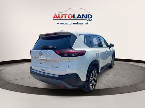 Used 2023 Nissan Rogue SV AWD/4WD image 3