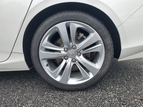 Certified 2022 Acura TLX w/ Technology Package image 9