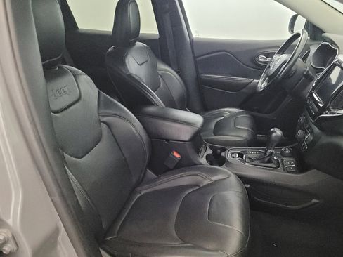 Used 2020 Jeep Cherokee Limited AWD/4WD image 21
