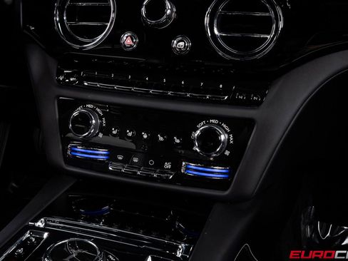 Used 2022 Rolls-Royce Ghost w/ Ghost Package image 31
