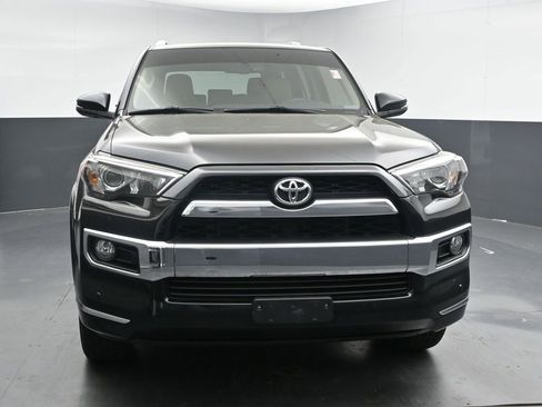 Used 2014 Toyota 4Runner Limited image 3