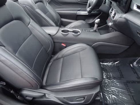 Certified 2025 Ford Mustang Premium RWD image 10