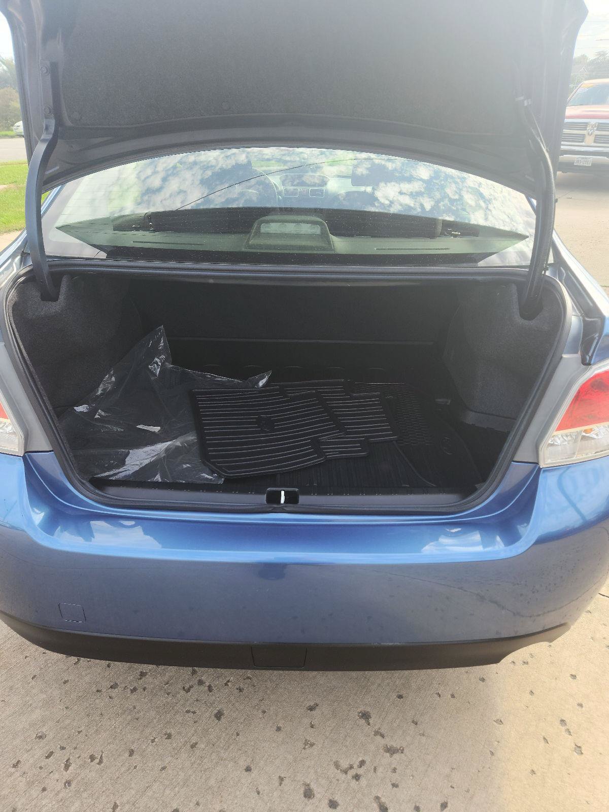 Used 2016 Subaru Impreza 2.0i Premium AWD/4WD image 12