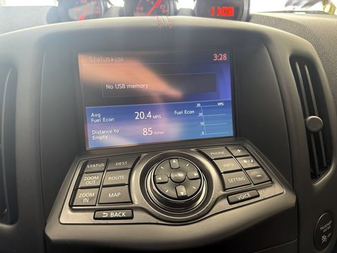 Used 2015 Nissan 370Z NISMO RWD image 27