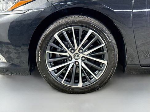 Used 2022 Lexus ES 350 w/ Premium Package FWD image 38