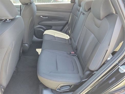 New 2025 Hyundai Tucson SEL image 17