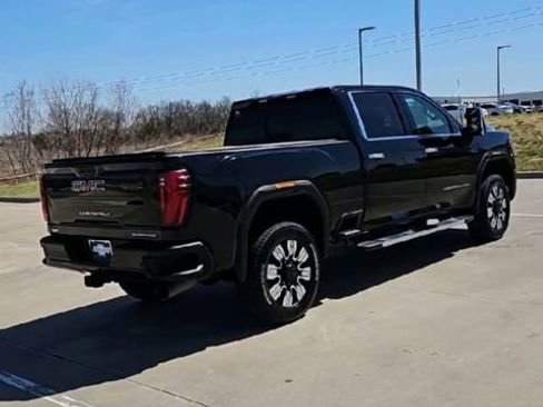 Used 2024 GMC Sierra 2500 Denali AWD/4WD image 8