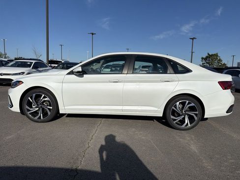 New 2026 Volkswagen Jetta SEL FWD image 2