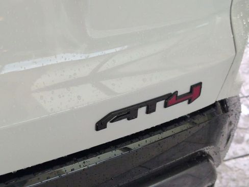 Certified 2026 GMC Terrain AT4 AWD/4WD image 23