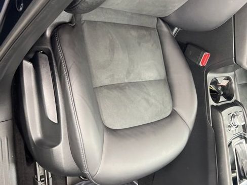 Used 2021 MAZDA CX-5 Touring image 23