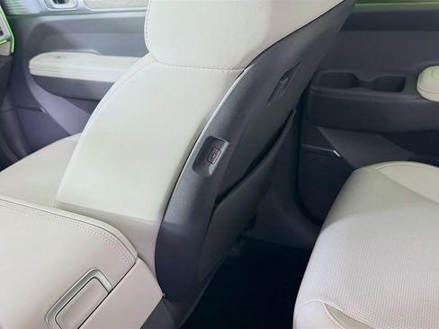 Used 2024 Hyundai Santa Fe Calligraphy FWD image 30