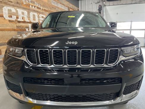 Used 2022 Jeep Grand Cherokee L Laredo w/ Luxury Tech Group I image 6