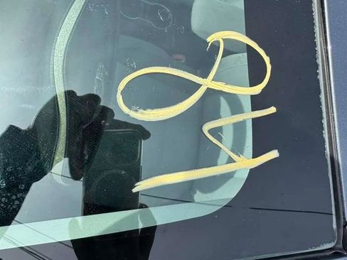 Used 2016 Toyota Corolla LE FWD image 27