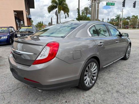 Used 2015 Lincoln MKS image 6
