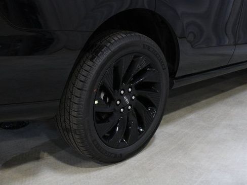 New 2026 Lincoln Navigator Reserve w/ Jet Appearance Package AWD/4WD image 25