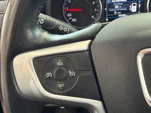 Used 2018 GMC Terrain SLE w/ Driver Convenience Package FWD image 24