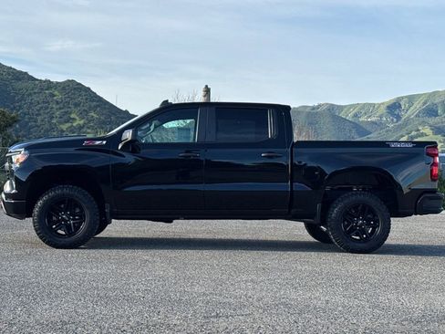 Certified 2023 Chevrolet Silverado 1500 Custom Trail Boss AWD/4WD image 7